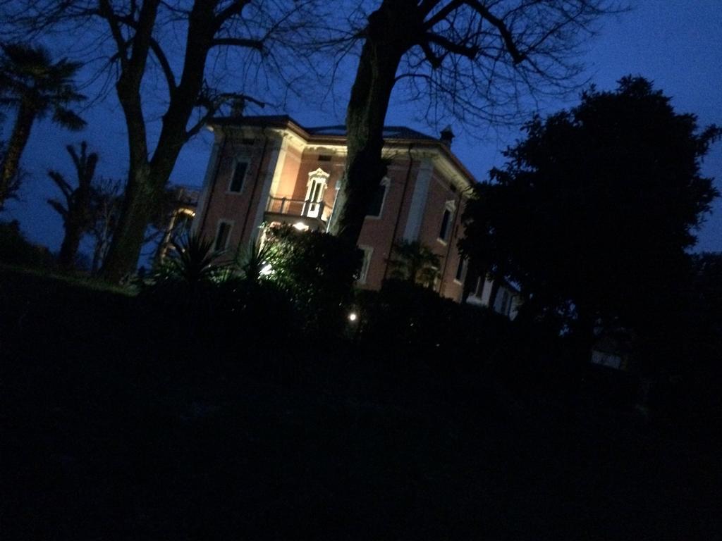 B&B La Familia Lazise Exteriör bild